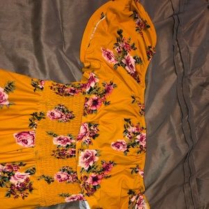 Jumper Off the shoulder crop top